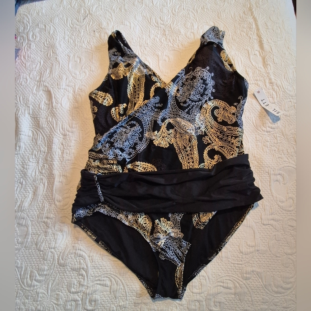 Siloett women's size 26 Plus swim suit padded shelf bra black white gold NWT